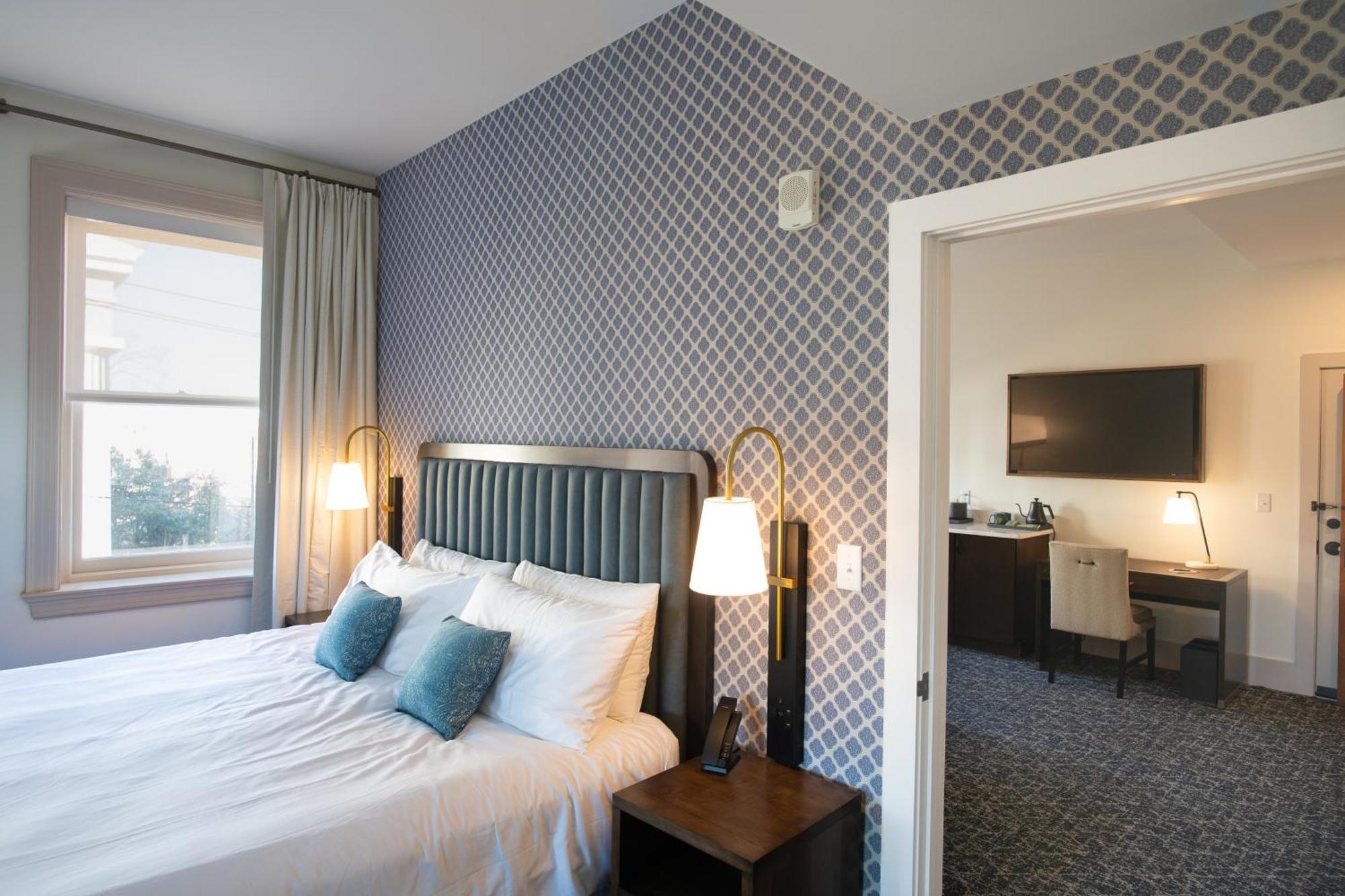 Hotel Petersburg, Tapestry Collection By Hilton Екстериор снимка
